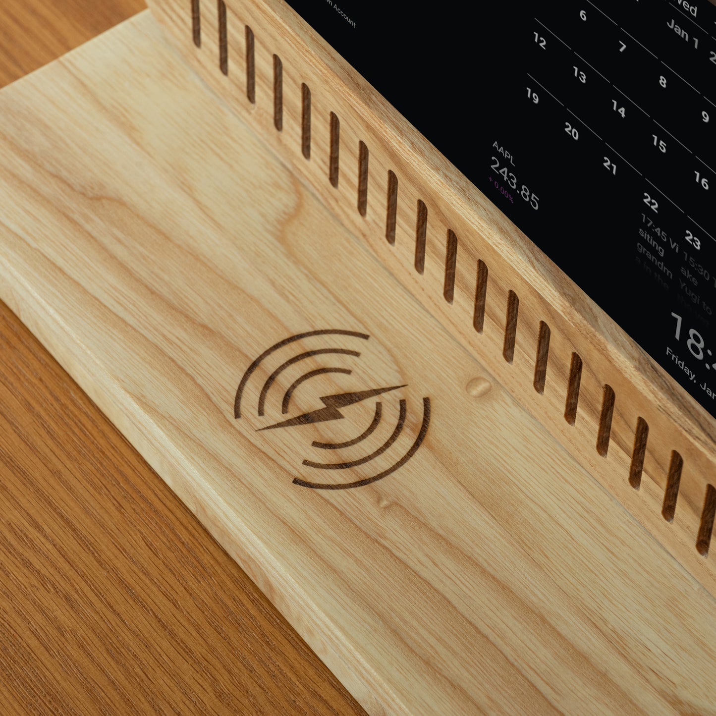 Smart Display Yodeck for for restaurant, cafe and bar
